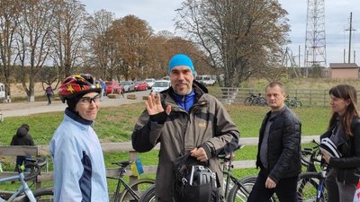 На Кіровоградщині влаштували велозмагання та збирали гроші для онкохворих дітей На Кіровоградщині влаштували велозмагання та збирали гроші для онкохворих дітей