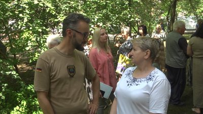 Жителі волонтери Німеччина гуманітарна допомога Слов'янськ Донеччина Жителі волонтери Німеччина гуманітарна допомога Слов'янськ Донеччина