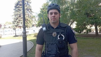 "Вони поруч і все контролюють". У Кривому Розі розпочав роботу велопатруль "Вони поруч і все контролюють". У Кривому Розі розпочав роботу велопатруль