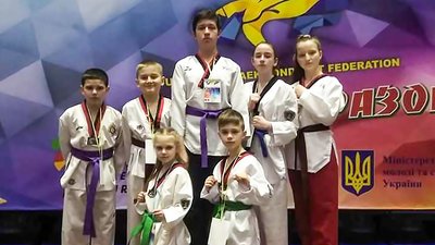 Кропивницькі тхеквондисти стали призерами юнацького чемпіонату України Кропивницькі тхеквондисти стали призерами юнацького чемпіонату України