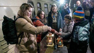 У Кропивницький привезли Вифлеємський вогонь У Кропивницький привезли Вифлеємський вогонь