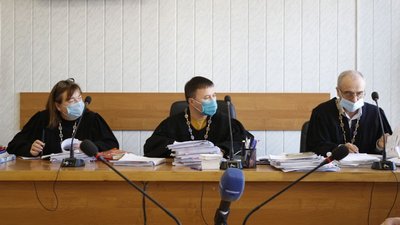 Фотографа Євгена Нікіфорова відправили під цілодобовий арешт Фотографа Євгена Нікіфорова відправили під цілодобовий арешт