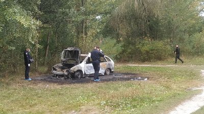 У Черкасах поблизу Долини троянд знайшли згорілу автівку У Черкасах поблизу Долини троянд знайшли згорілу автівку