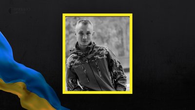 У останню путь провели полеглого у бою жителя Херсонщини Миколу Маляренка