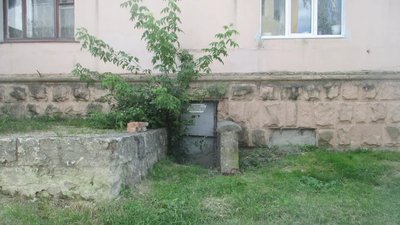 Комунальне приміщення на Героїв Майдану, 43 у Чернівцях Комунальне приміщення на Героїв Майдану, 43 у Чернівцях