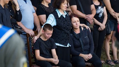 Прощання з полеглим захисником Олександром Лагітою Прощання з полеглим захисником Олександром Лагітою