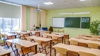 У Новгороді-Сіверському школи йдуть на дистанційне навчання