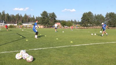 Команда ЛНЗ готується до першої гри в Українській прем’єр-лізі Команда ЛНЗ готується до першої гри в Українській прем’єр-лізі