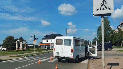 У Вигоді на Івано-Франківщині водій збив двох пішоходів У Вигоді на Івано-Франківщині водій збив двох пішоходів