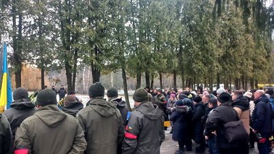 У Сумах попрощалися з оборонцем України солдатом Михайлом Гайдаром