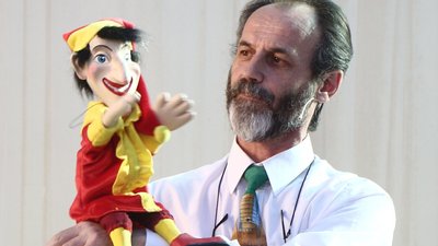 Понад 30 років миколаївець Костянтин Гросман створює ляльки Понад 30 років миколаївець Костянтин Гросман створює ляльки