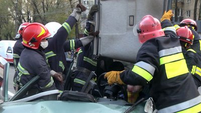 Фото: ГУ ДСНС України у Хмельницькій області Фото: ГУ ДСНС України у Хмельницькій області