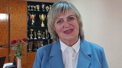 Навчають студентів під обстрілами РФ: як працює Нікопольський коледж під час повномасштабної війни Навчають студентів під обстрілами РФ: як працює Нікопольський коледж під час повномасштабної війни