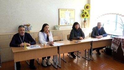 У Житомирі вчителі праці презентували свої проєкти на обласному етапі конкурсу "Вчитель року" У Житомирі вчителі праці презентували свої проєкти на обласному етапі конкурсу "Вчитель року"