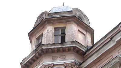 "Називають це санаторіями". В Одесі мітингували проти забудови довкола пам’ятників архітектури