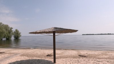 Дослідили ґрунт і воду, навели лад: пляжі Черкас готові до відкриття сезону