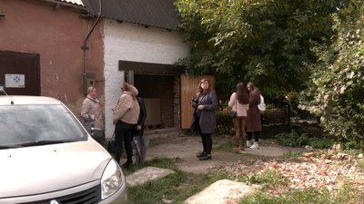 В Івано-Франківську волонтери відкрили першу сортувальну станцію вторсировини В Івано-Франківську волонтери відкрили першу сортувальну станцію вторсировини