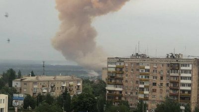 У Сєвєродонецьку російська авіація обстріляла хімзавод, фото: Сергій Гайдай