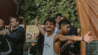 Читали молитви, співали і танцювали: як в Умані готувались до Рош га-Шана Читали молитви, співали і танцювали: як в Умані готувались до Рош га-Шана