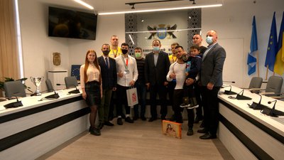 Прикарпатці на чемпіонатах світу і Європи завоювали три "золота" та одне "срібло". Що про це відомо