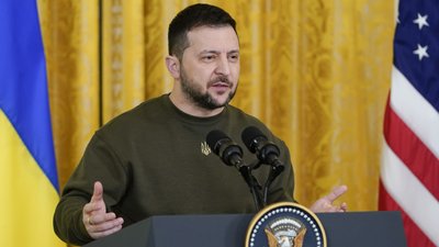 "Для чого людині з хворим відношенням до світу відправляти меседжі?": Зеленський зробив заяву щодо Путіна