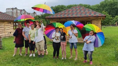 Прийняти свою дитину. Історії батьків "сонячних" дітей Прийняти свою дитину. Історії батьків "сонячних" дітей
