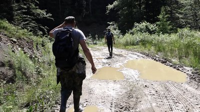 Знайти залізного птаха. Як на Франківщині шукають літаки, які "загинули" у Другій світовій Знайти залізного птаха. Як на Франківщині шукають літаки, які "загинули" у Другій світовій