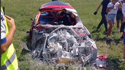 У Запорізькій області під час автозмагань трапилася аварія, водій у лікарні