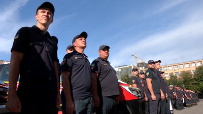 Розміновувати й допомагати місцевим вирушили черкаські сапери Розміновувати й допомагати місцевим вирушили черкаські сапери