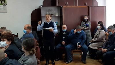 Протест в Болехові на Прикарпатті: батьки та учні двох шкіл вимагають не скорочувати класи