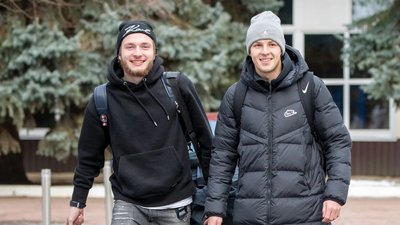 “Десна” повернулася з відпустки