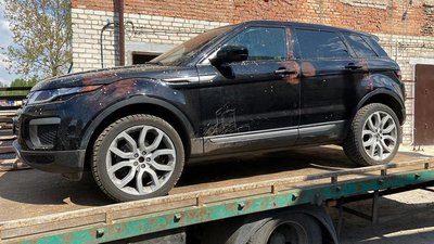Одна з автівок, яку викрали обвинувачені Одна з автівок, яку викрали обвинувачені