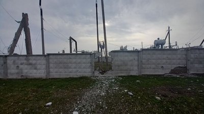 Працівники "Кіровоградобленерго" відновлюють електропостачання на Херсонщині Працівники "Кіровоградобленерго" відновлюють електропостачання на Херсонщині