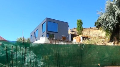 Незаконне будівництво, Київський район, двоповерховий будинок