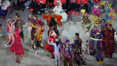 Какофонія різноманіття: якою була церемонія закриття Паралімпіади-2020. Фото Какофонія різноманіття: якою була церемонія закриття Паралімпіади-2020. Фото