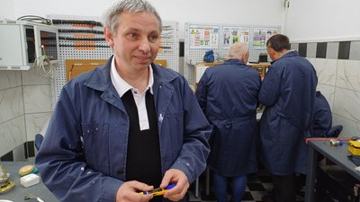 Як ВПО та безробітні можуть здобути освіту електромонтера на Полтавщині Як ВПО та безробітні можуть здобути освіту електромонтера на Полтавщині