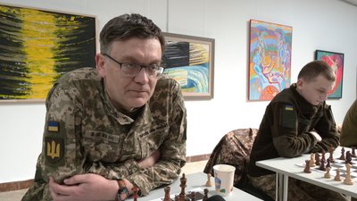 "Весняний контрнаступ": у Львові відбувся одночасної гри в шахи на підтримку ЗСУ "Весняний контрнаступ": у Львові відбувся одночасної гри в шахи на підтримку ЗСУ