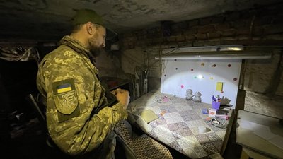 На Харківщині знайшли листи російських дітей до окупантів, які мали однаковий зміст На Харківщині знайшли листи російських дітей до окупантів, які мали однаковий зміст