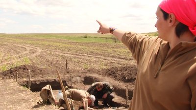 Археологічні експерименти: на Черкащині відтворюють ремесла залізної доби