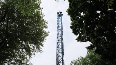 Середній вік атракціонів у чернівецькому парку — понад 20 років. Як їх перевіряють на безпечність Середній вік атракціонів у чернівецькому парку — понад 20 років. Як їх перевіряють на безпечність
