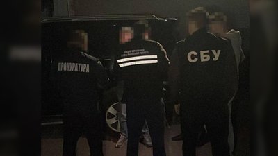 На Львівщині директора Держпідприємства затримали під час отримання хабаря На Львівщині директора Держпідприємства затримали під час отримання хабаря