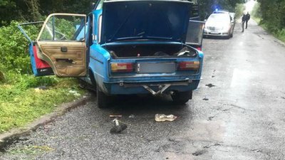 На Волині – смертельна аварія: один чоловік загинув, інший у лікарні На Волині – смертельна аварія: один чоловік загинув, інший у лікарні
