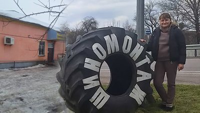 Власна справа під час війни: як дружина військового зі Звягеля відкрила цілодобове СТО на трасі Київ — Чоп