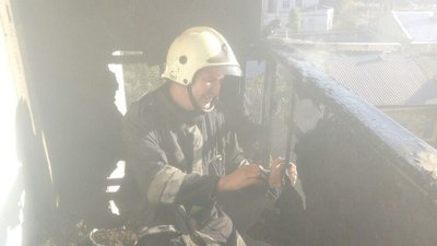 У спальному районі Одеси зайнявся балкон багатоповерхівки