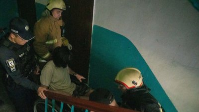 ДСНС врятували чоловіка та жінку з пожежі 21 травня у Сумах