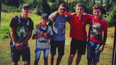 У Новограді-Волинському на Житомирщині попрощалися із загиблим курсантом Богданом Матвійчуком У Новограді-Волинському на Житомирщині попрощалися із загиблим курсантом Богданом Матвійчуком