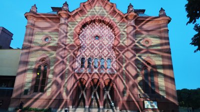 Світлове шоу показали на будівлі Ужгородської хоральної синагоги Світлове шоу показали на будівлі Ужгородської хоральної синагоги