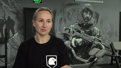Дев'ять років пам'яті: спогади матері та друзів про атовця Сергія Амброса Дев'ять років пам'яті: спогади матері та друзів про атовця Сергія Амброса