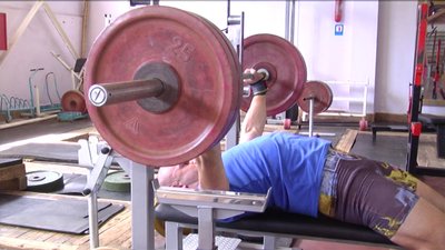 Вінничанин здобув чотири нагороди на чемпіонаті України із пауерліфтингу