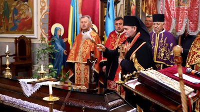 На Тернопільщині попрощалися із військовослужбовцем Любомиром Яремейчуком
